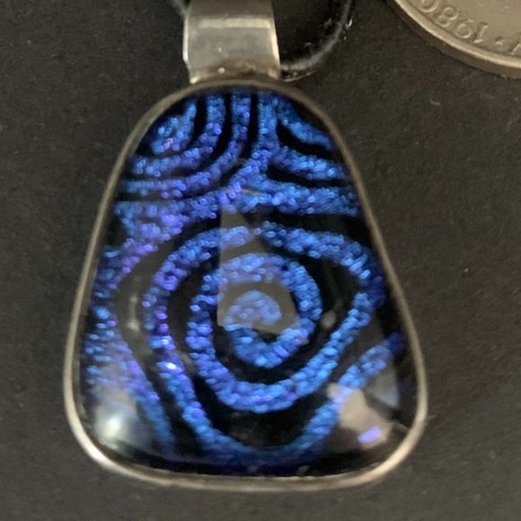 Sterling Silver Glass Pendant - Picture 2 of 2